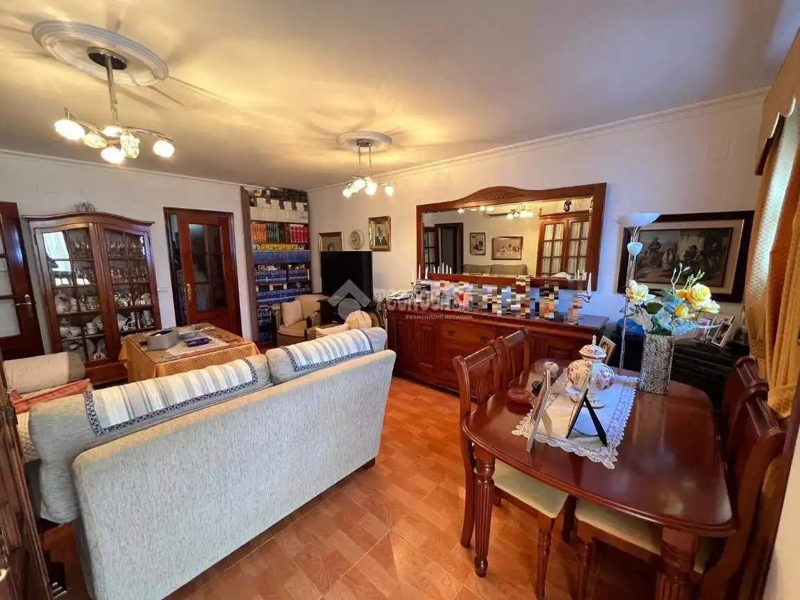 Living room of Flat for sale in Dos Hermanas  with Air Conditioner