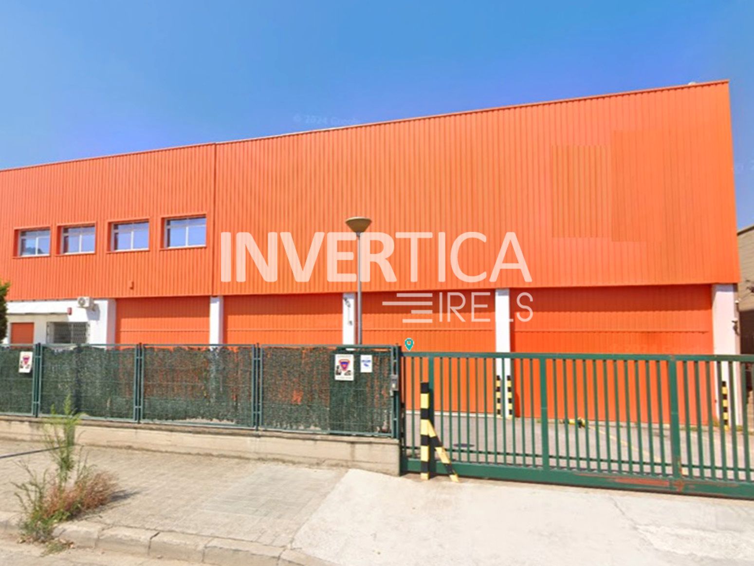 Exterior view of Industrial buildings to rent in Montcada i Reixac  with Alarm