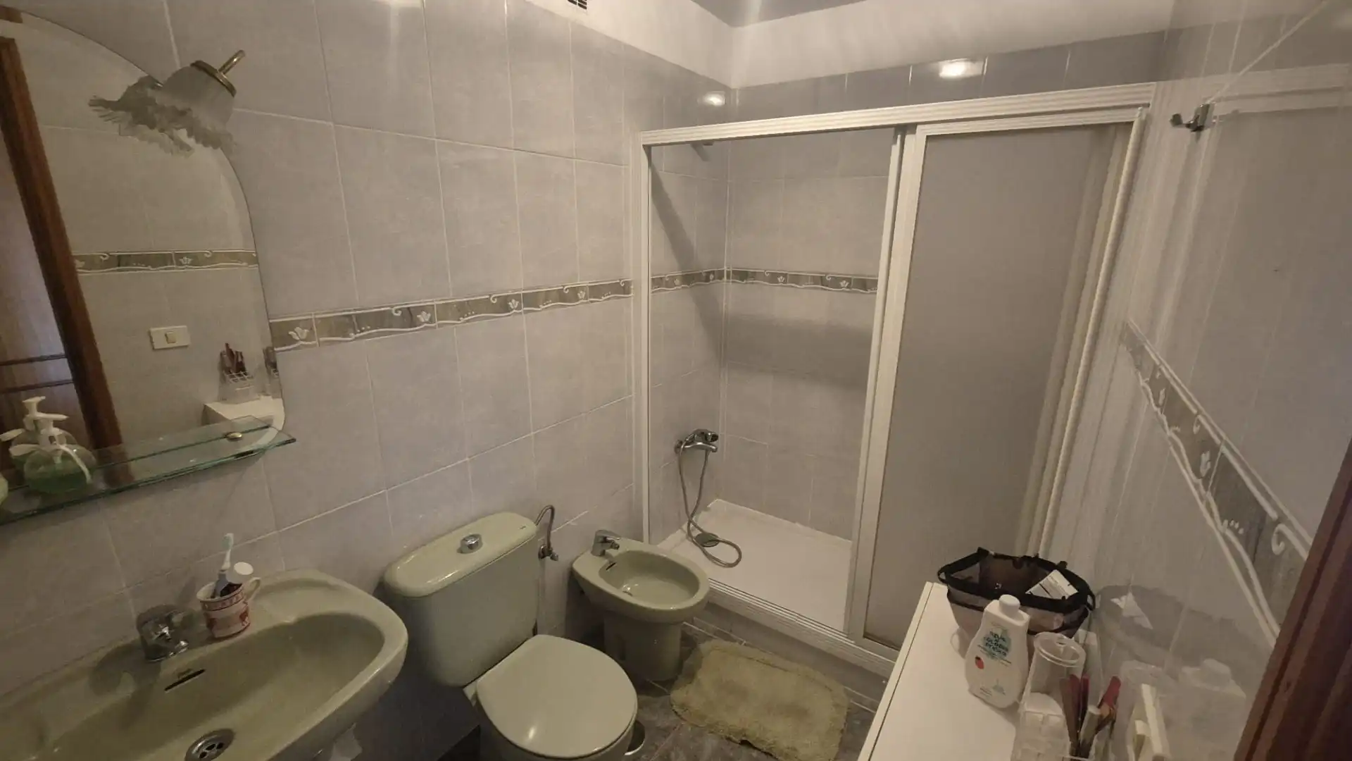 Bathroom of Flat for sale in Santa Cruz de Tenerife  with Air Conditioner, Heating and Furnished