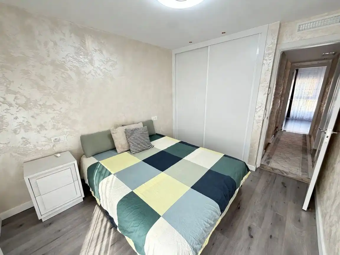 Dormitori de Casa o xalet en venda en Azuqueca de Henares amb Aire condicionat, Calefacció i Terrassa