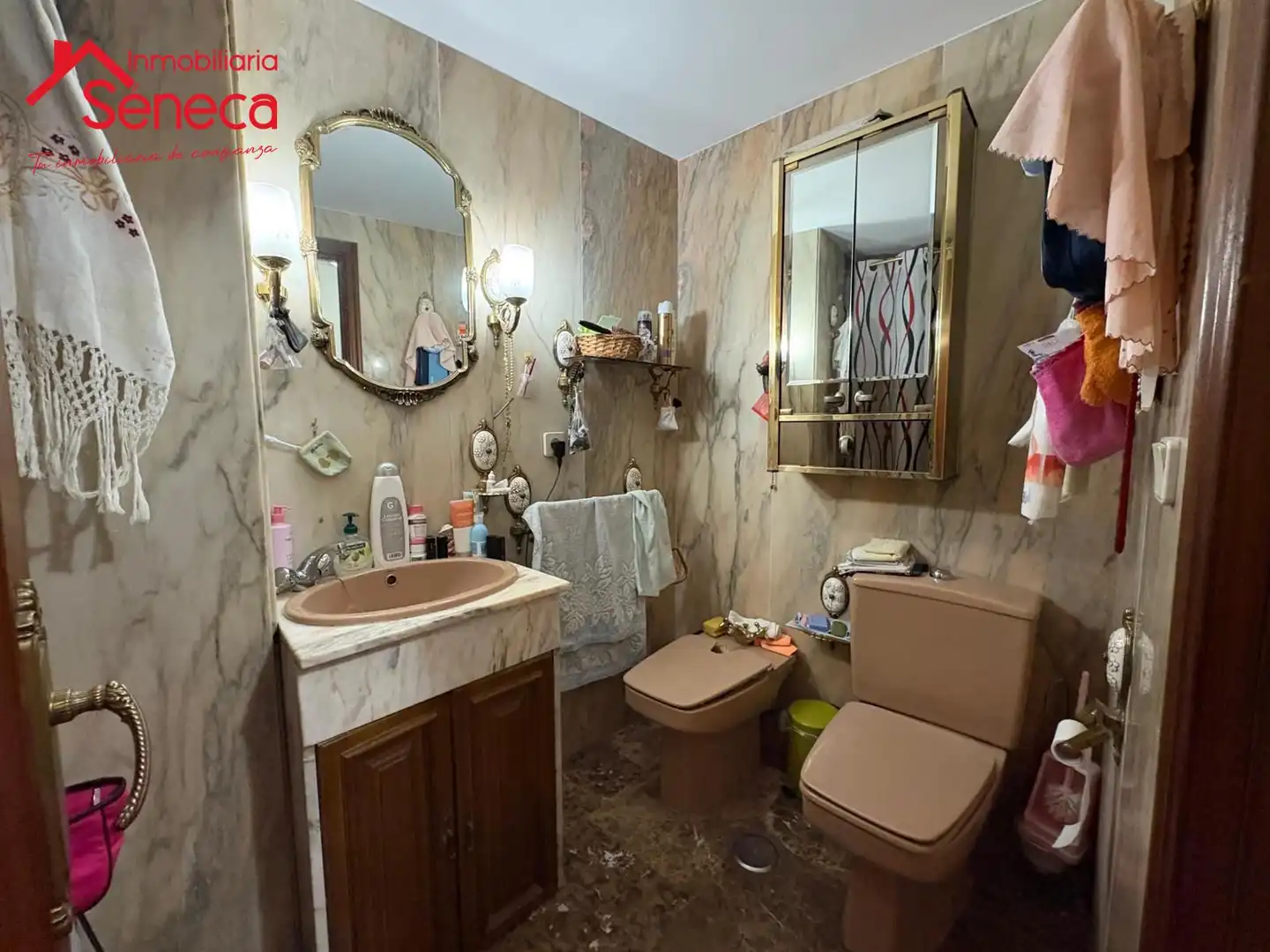 Baño de Piso en venta en Córdoba con Calefacción