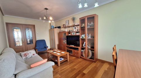 Foto 2 de Apartamento en venta en Calle Ortiz Otañez, Santoña, Cantabria