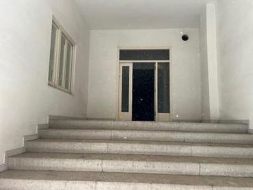 Gewerbefläche zum Verkauf in Instituts - Universitat