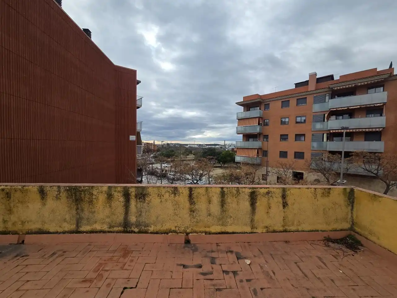 Exterior view of Buildings for sale in Tarragona