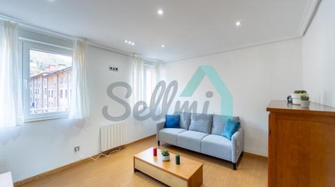 Foto 3 de Piso de alquiler en M, Zona Rural, Mieres (Asturias)