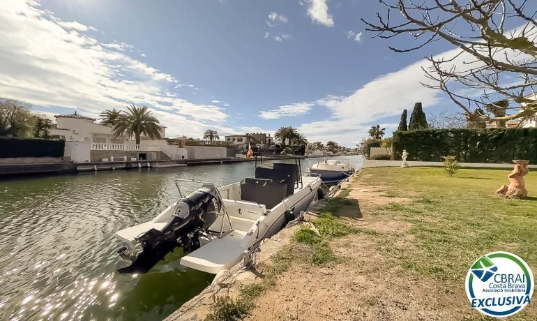 Planta baixa en venda a Segre - Ebre - Ter