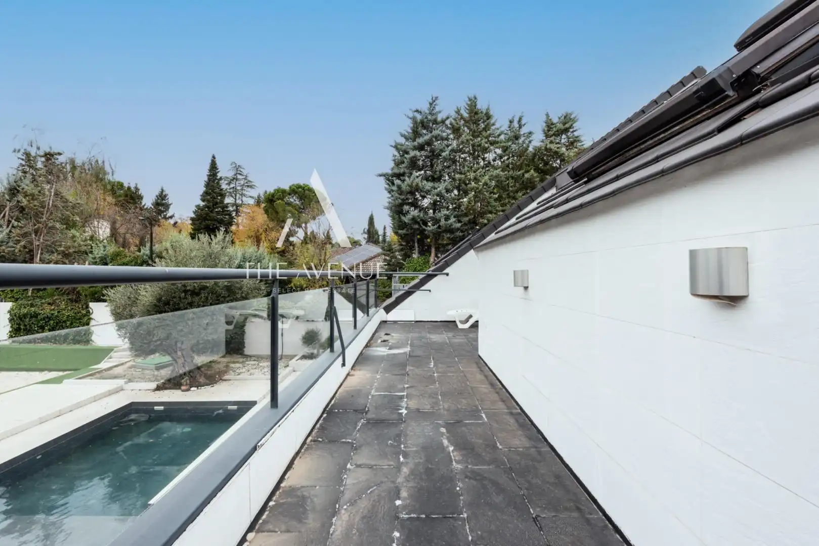 Terrassa de Casa o xalet en venda en La Moraleja amb Aire condicionat, Calefacció i Jardí privat