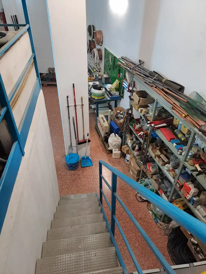 Commercial properties for sale in Zaragoza  with Air Conditioner, Heating and Furnished