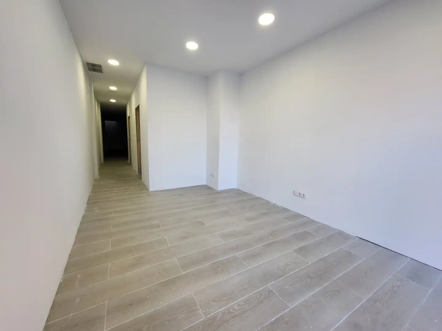 Local comercial en venda a Calella, imagen 2
