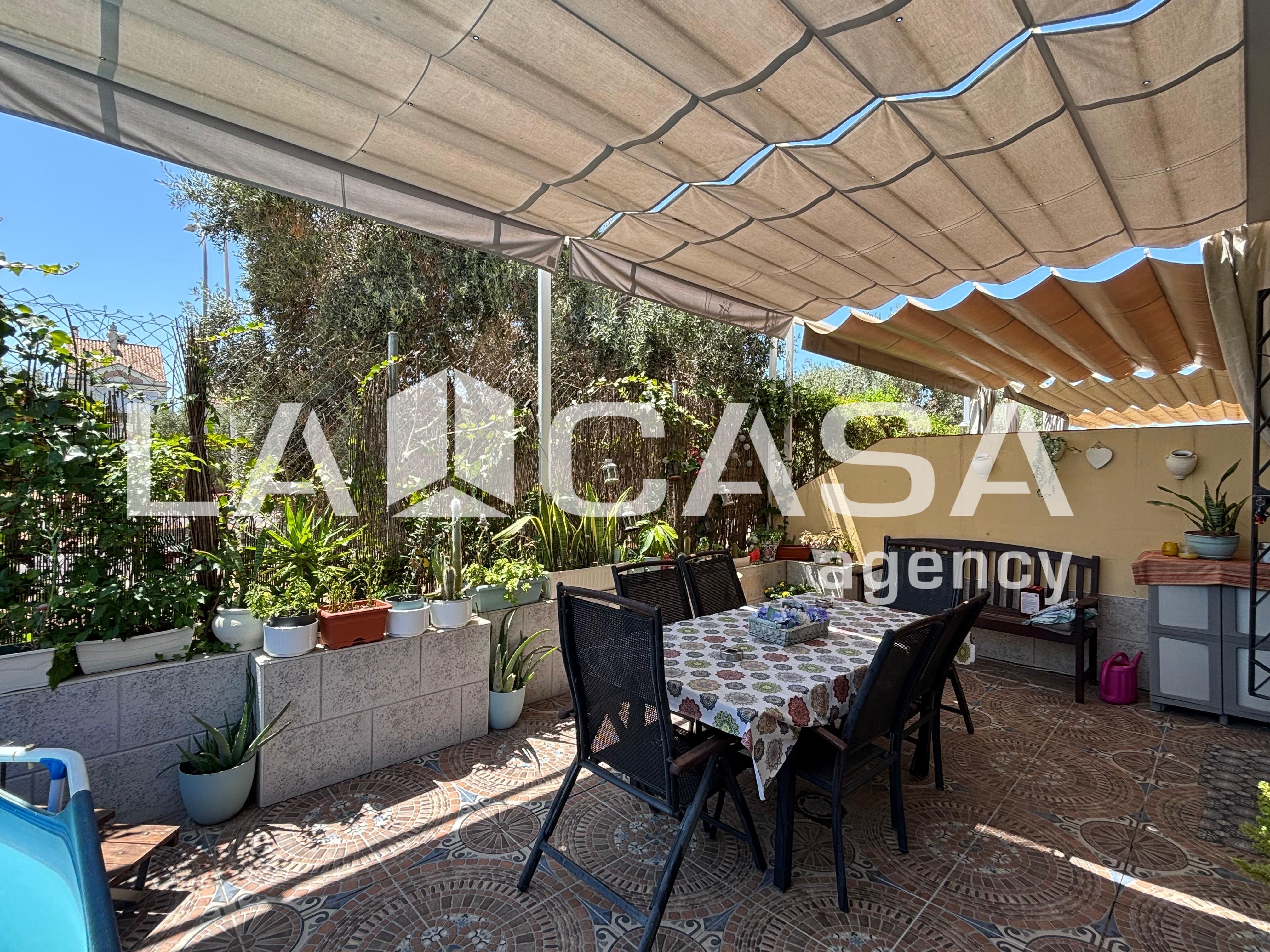 Single-family semi-detached for sale in Olivar de Quintos