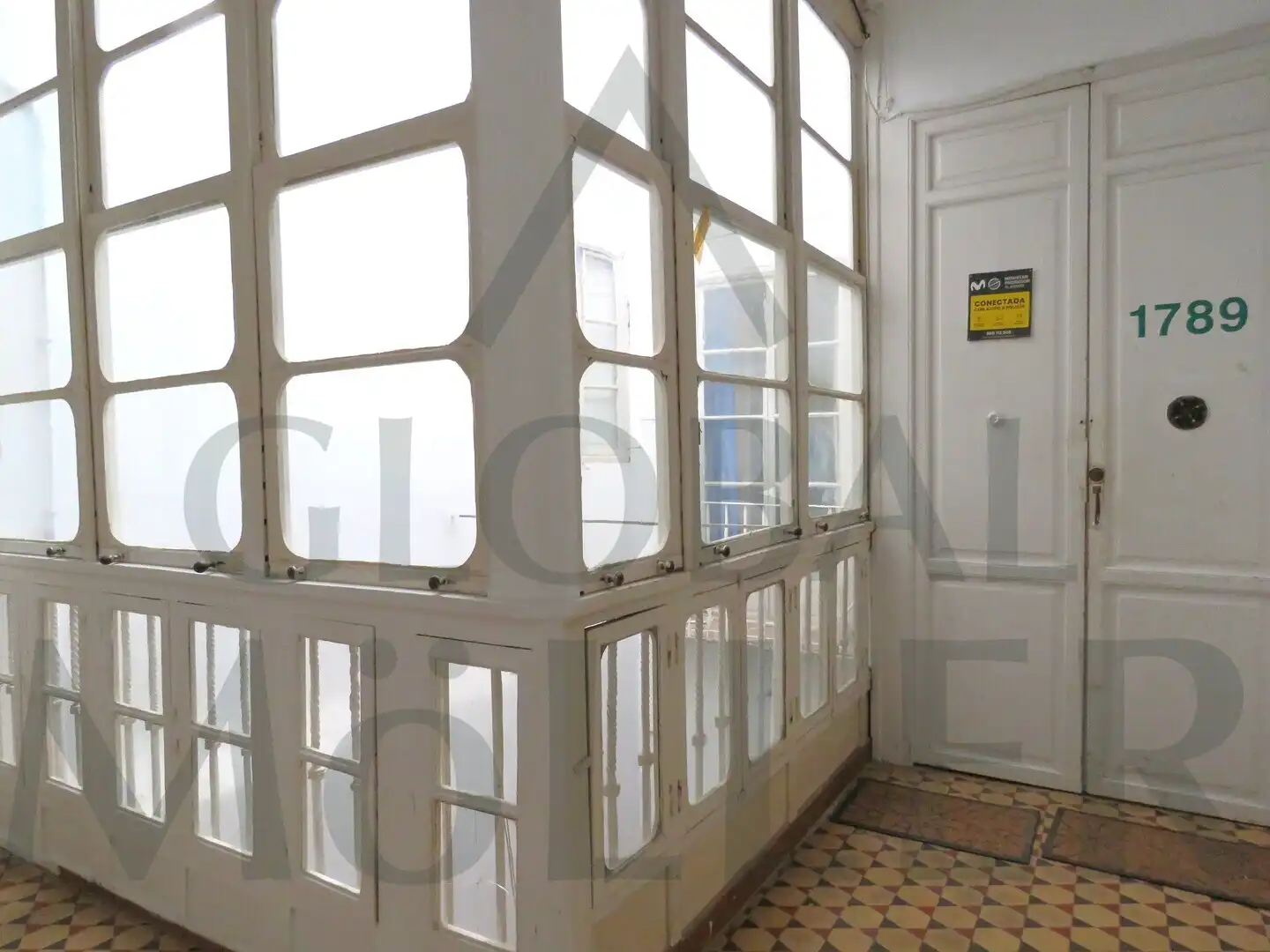 Piso en venta en Cartagena con Amueblado y Balcón