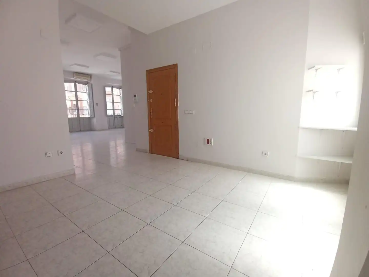 Oficina de lloguer en Centro