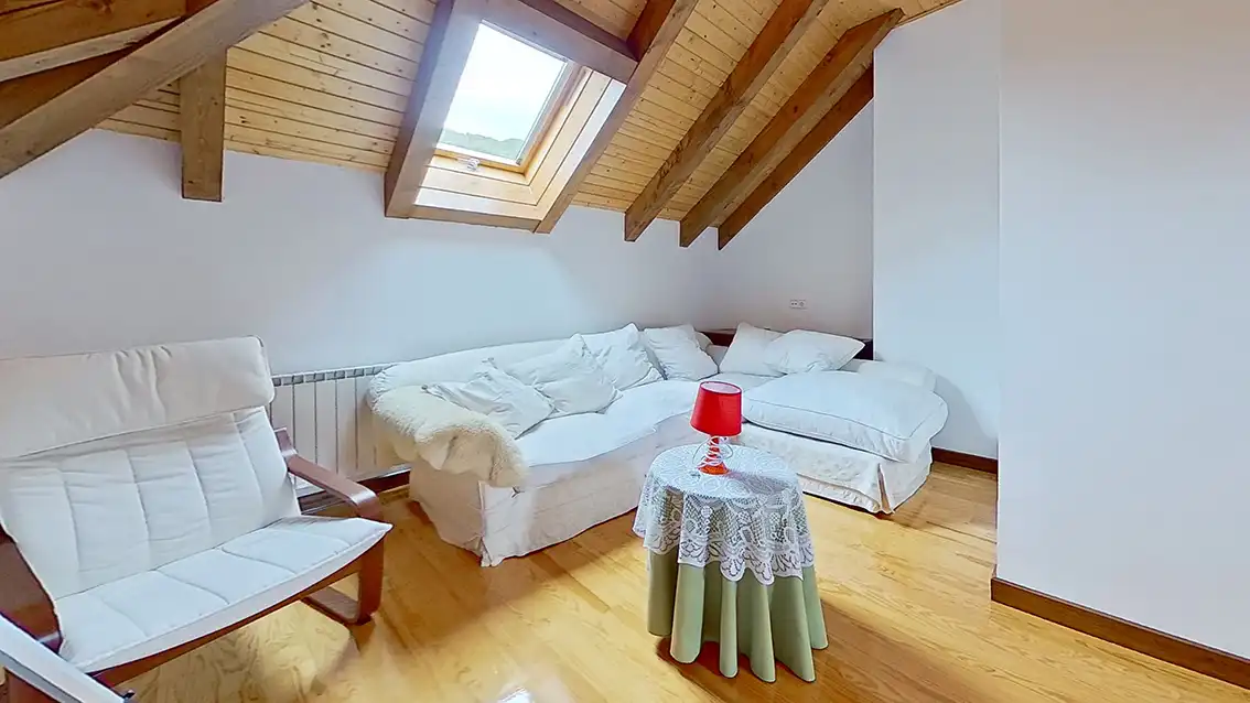 Sala d'estar de Casa adosada en venda en Isaba / Izaba amb Calefacció, Moblat i Balcó