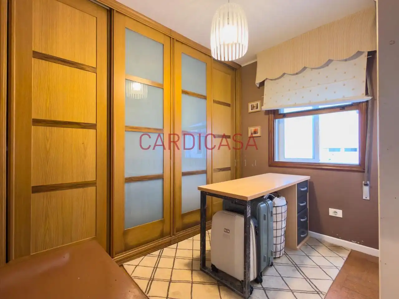 Habitación de Piso en venta en Vigo  con Calefacción y Trastero