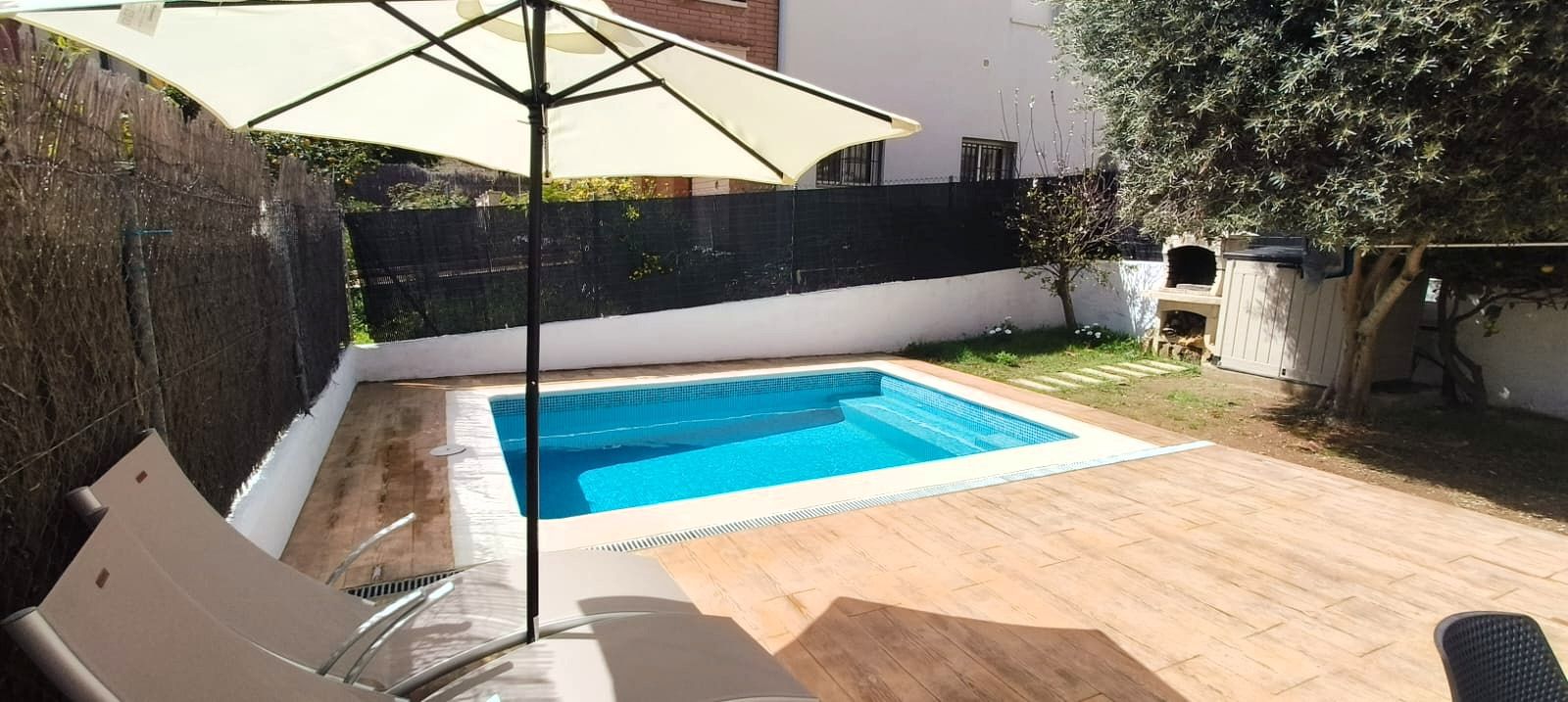 Swimming pool of Single-family semi-detached for sale in Calafell  with Air Conditioner, Private garden and Swimming Pool