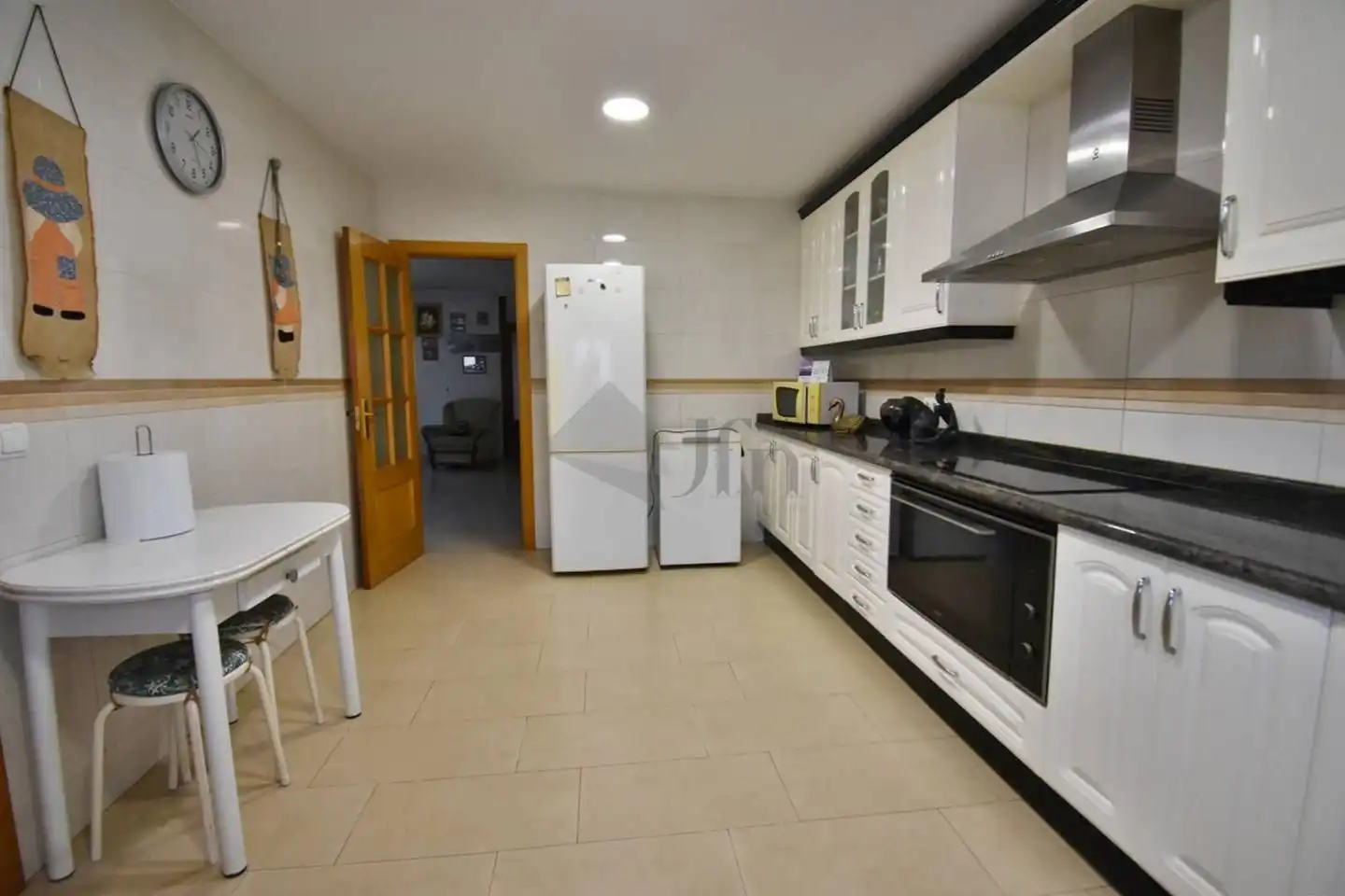 Cuina de Casa o xalet en venda en Villaverde de Íscar amb Calefacció i Jardí privat