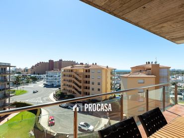 Pis amb piscina en venda a del cap blanc