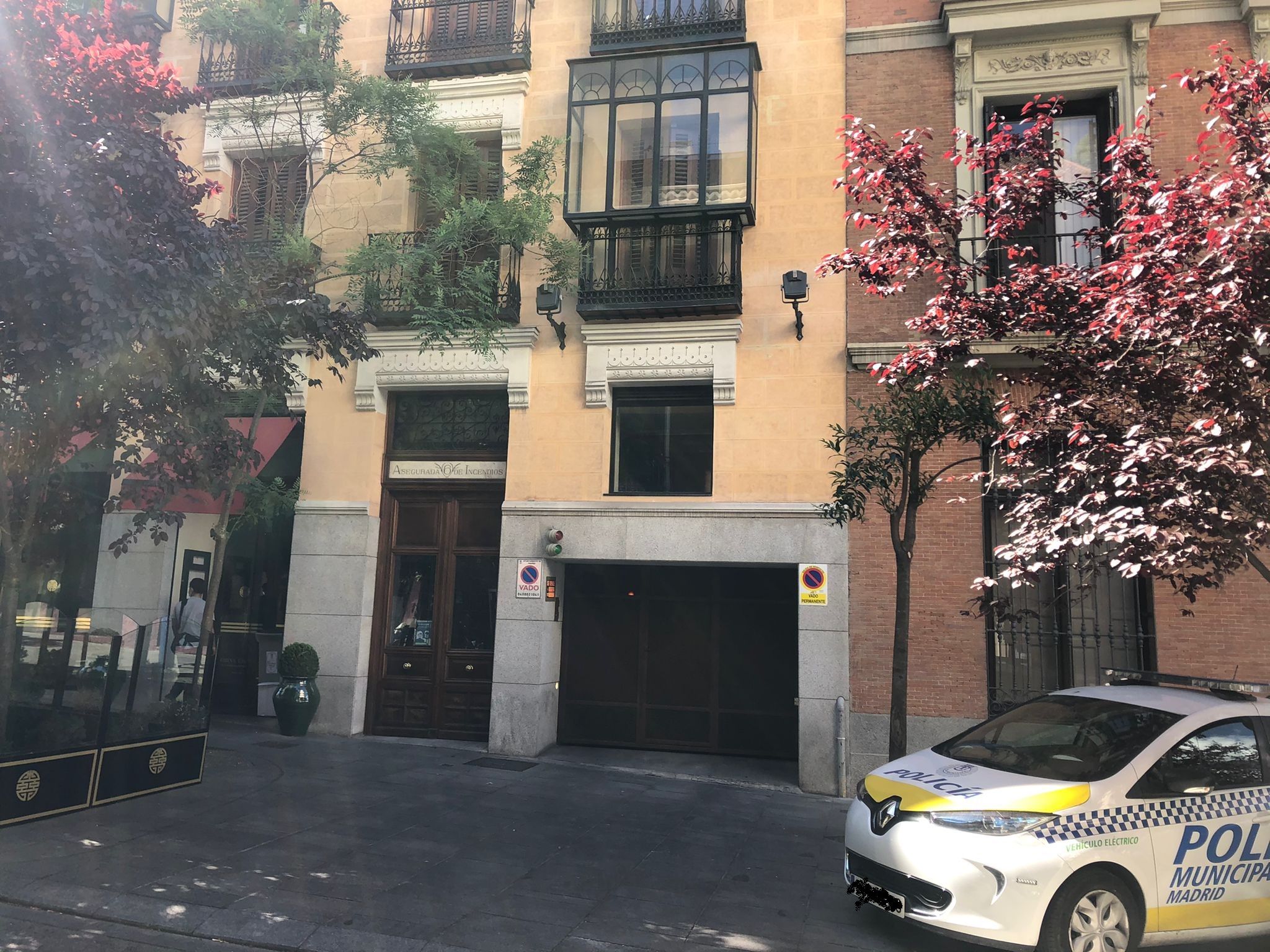 Exterior view of Garage for sale in  Madrid Capital