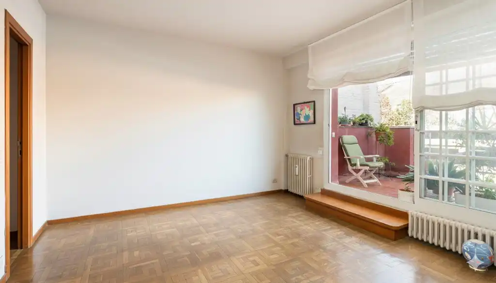 Sala de estar de Ático en venta en Barcelona con Aire acondicionado, Calefacción y Parquet