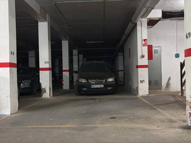 Garaje en Venta en Carrer Periodista Espinosa Echevarría, 3 en Florida Alta