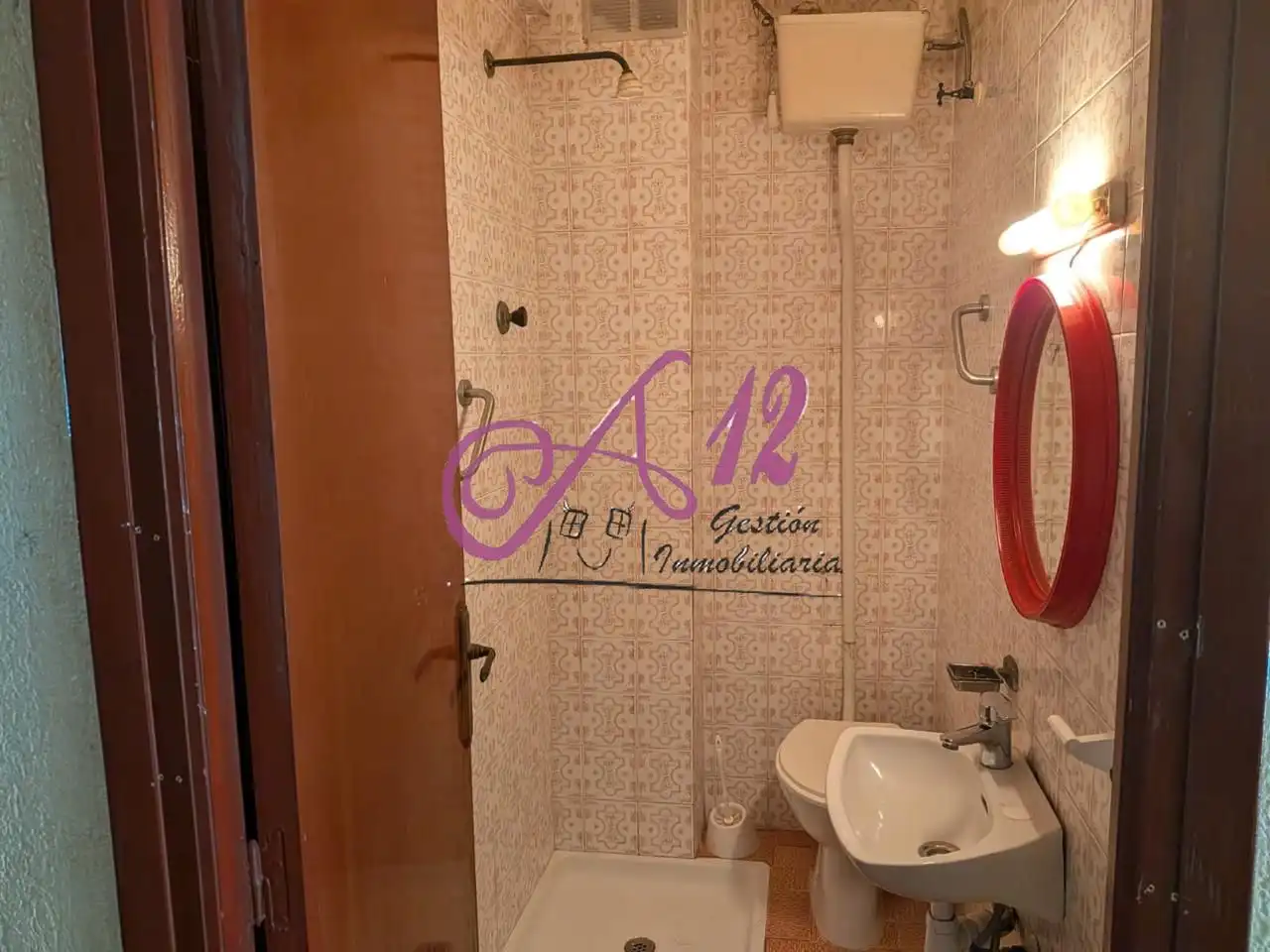 Bathroom of Flat for sale in Valencia