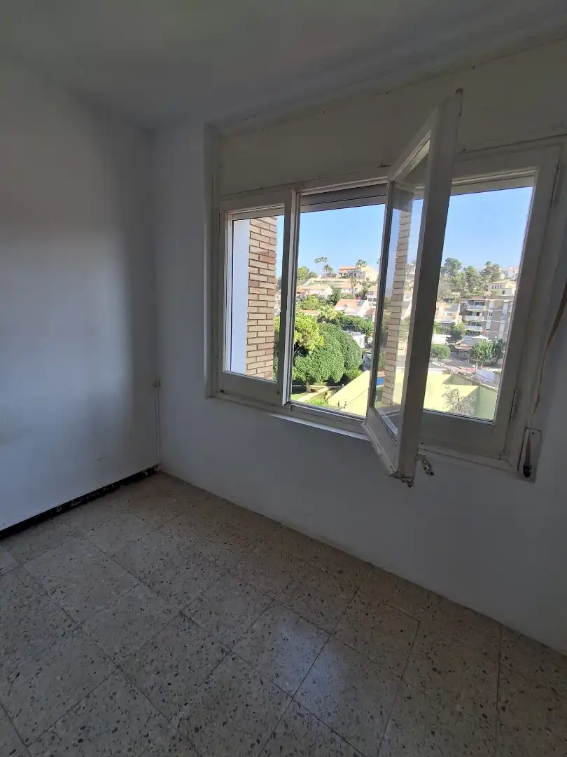 Habitación de Apartamento en venta en Sant Pere de Ribes con Terraza y Piscina comunitaria