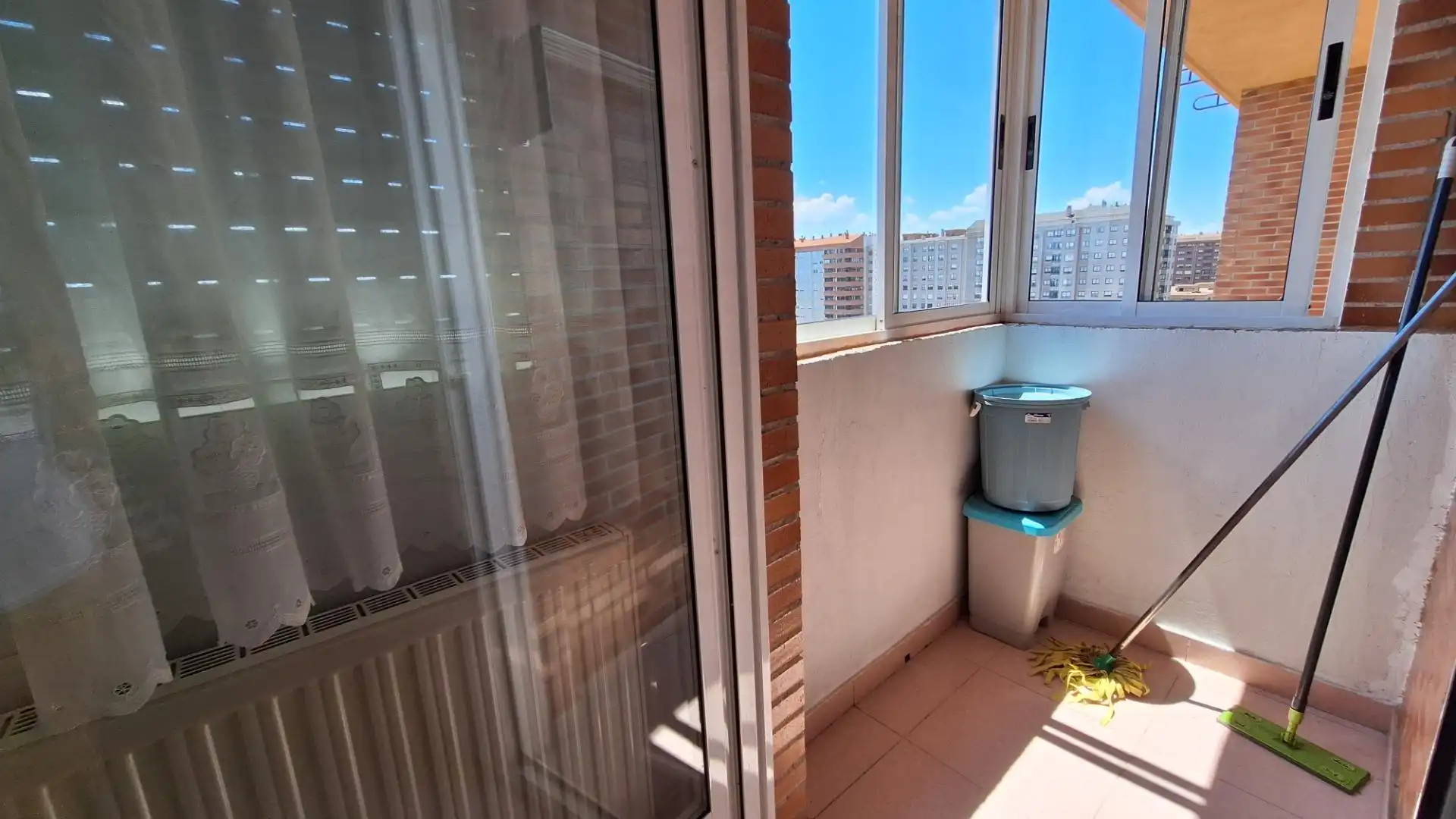 Terraza de Piso de alquiler en Burgos con Calefacción