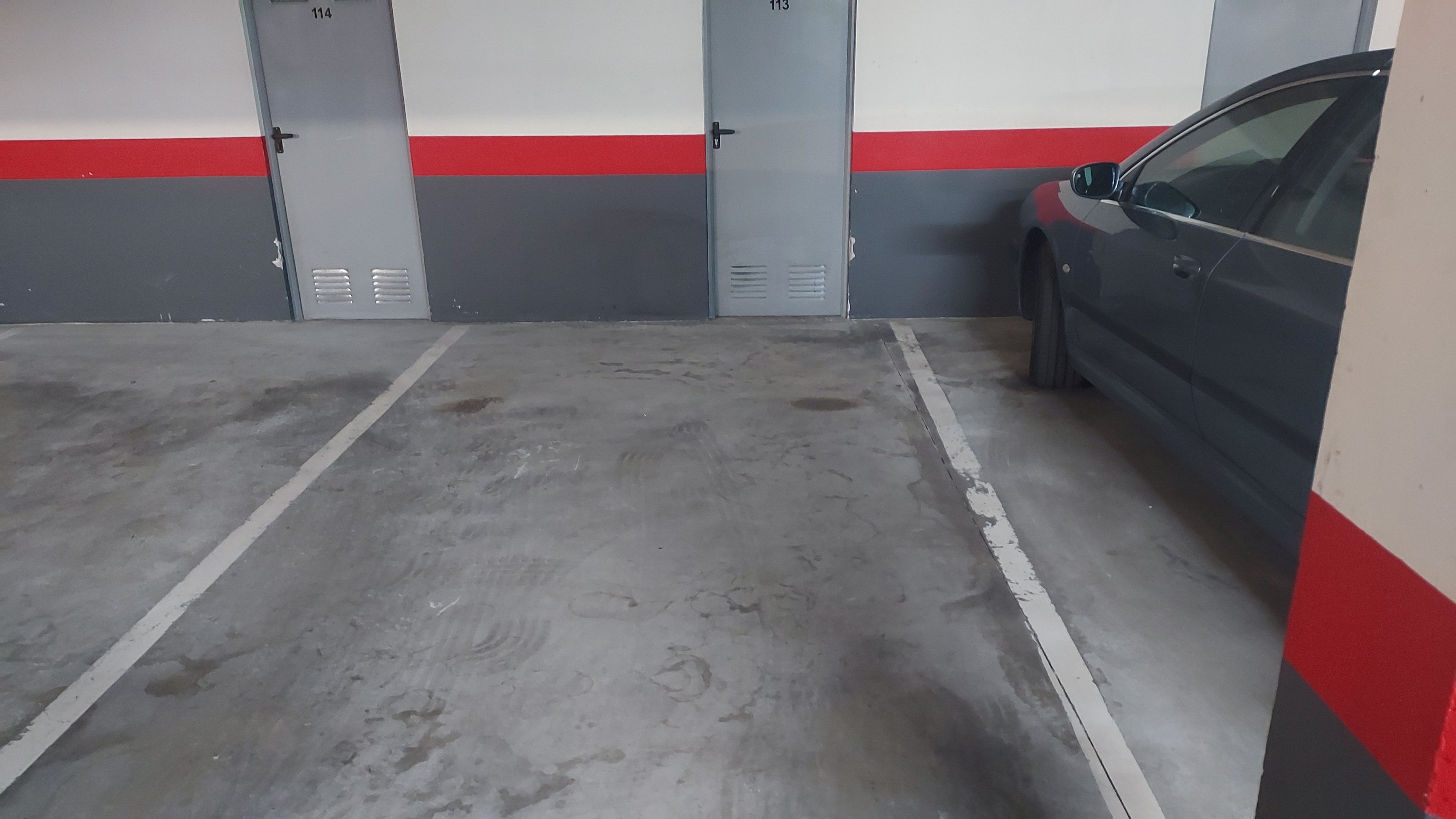 Parking of Box room to rent in  Pamplona / Iruña