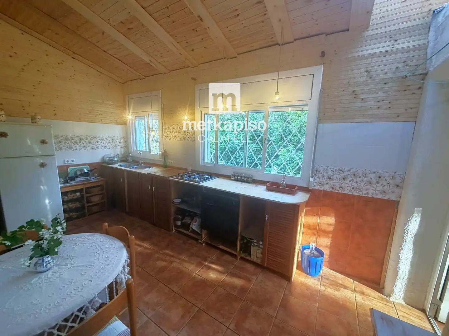 Cuina de Casa o xalet en venda en El Montmell amb Calefacció i Jardí privat