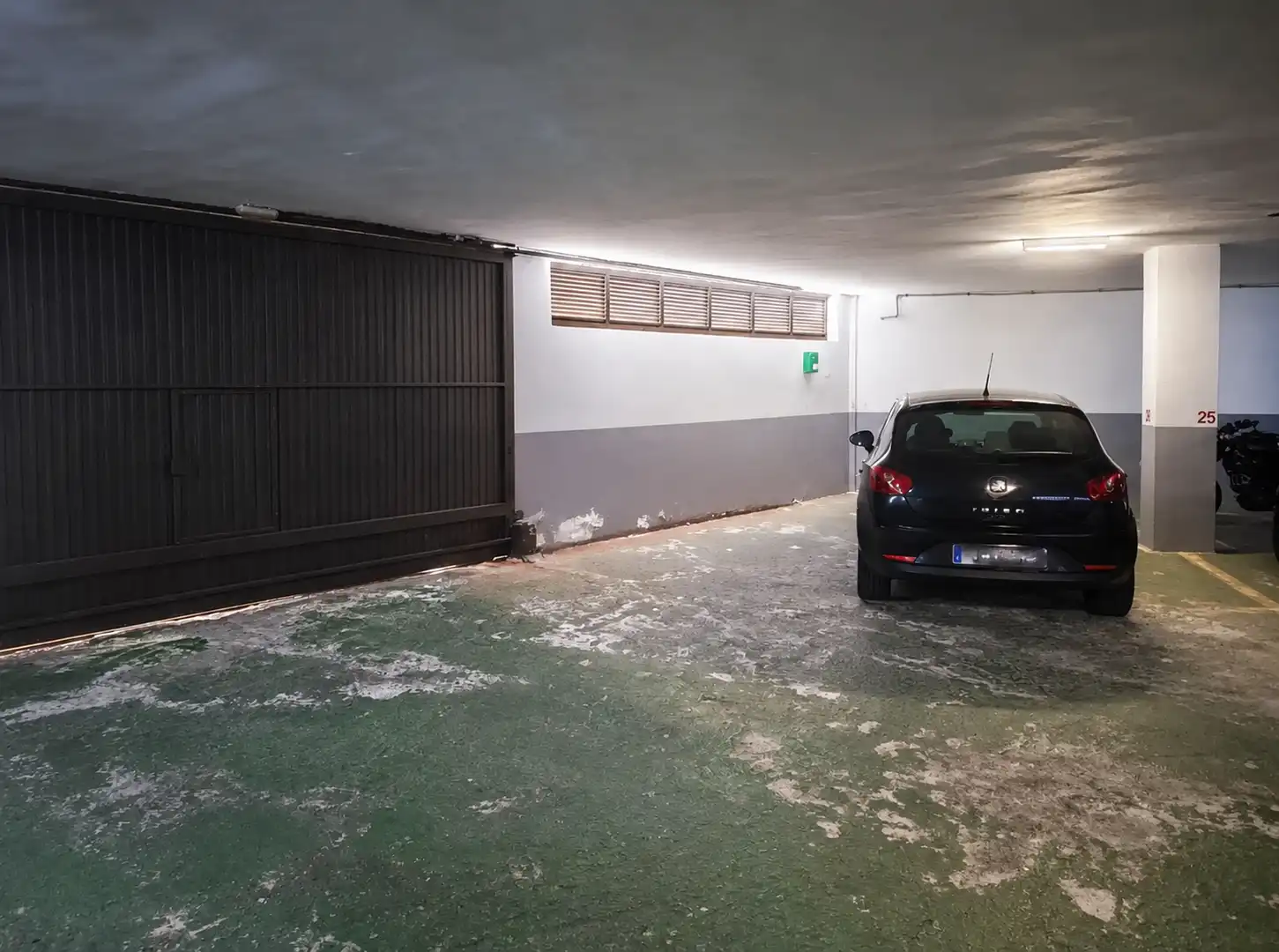 Aparcament de Planta baixa en venda en Alcalá