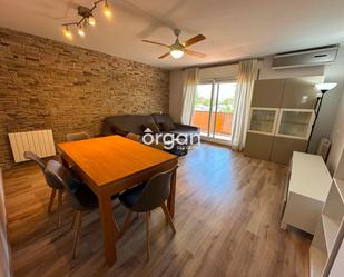 Sala d'estar de Pis de lloguer en Sant Cugat del Vallès amb Aire condicionat, Calefacció i Parquet