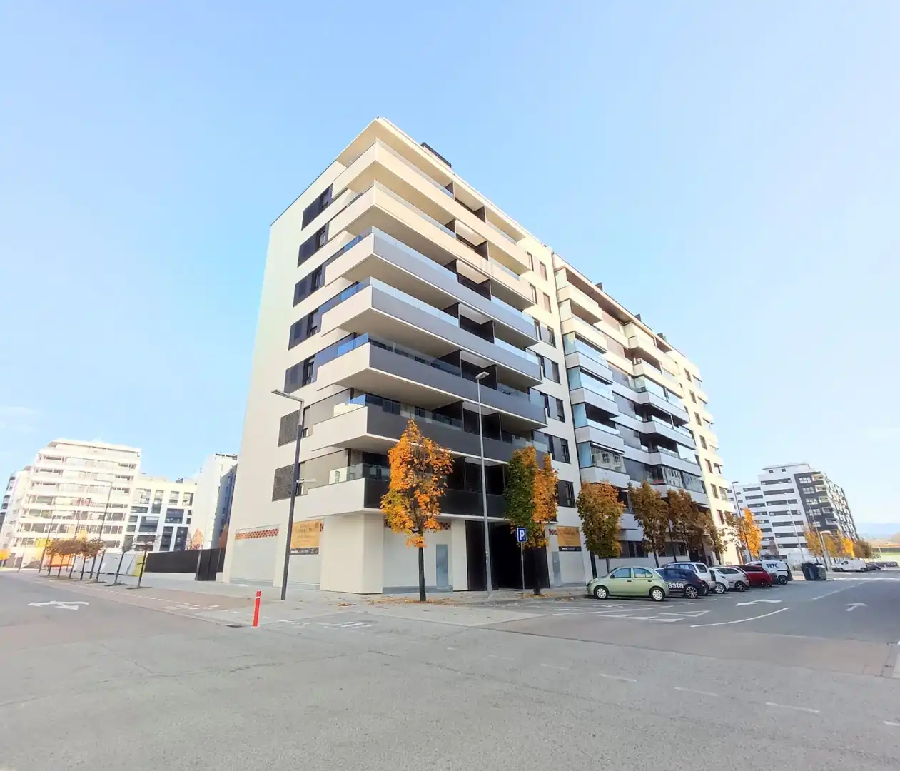 Flat with lift for sale in Francisco Berlanga Robles