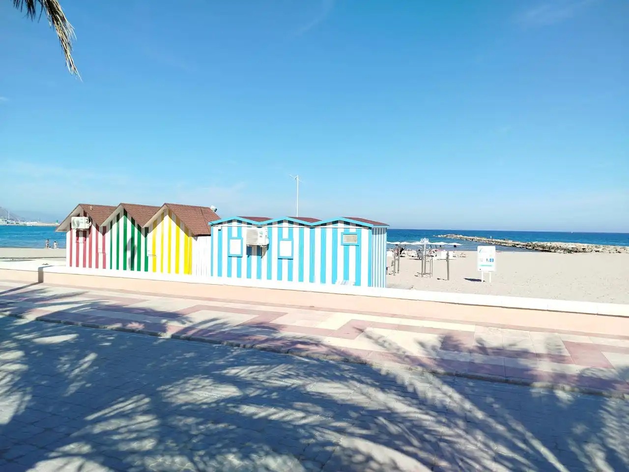 Exterior view of Houses for rent in El Campello  with Air Conditioner, Terrace and Furnished