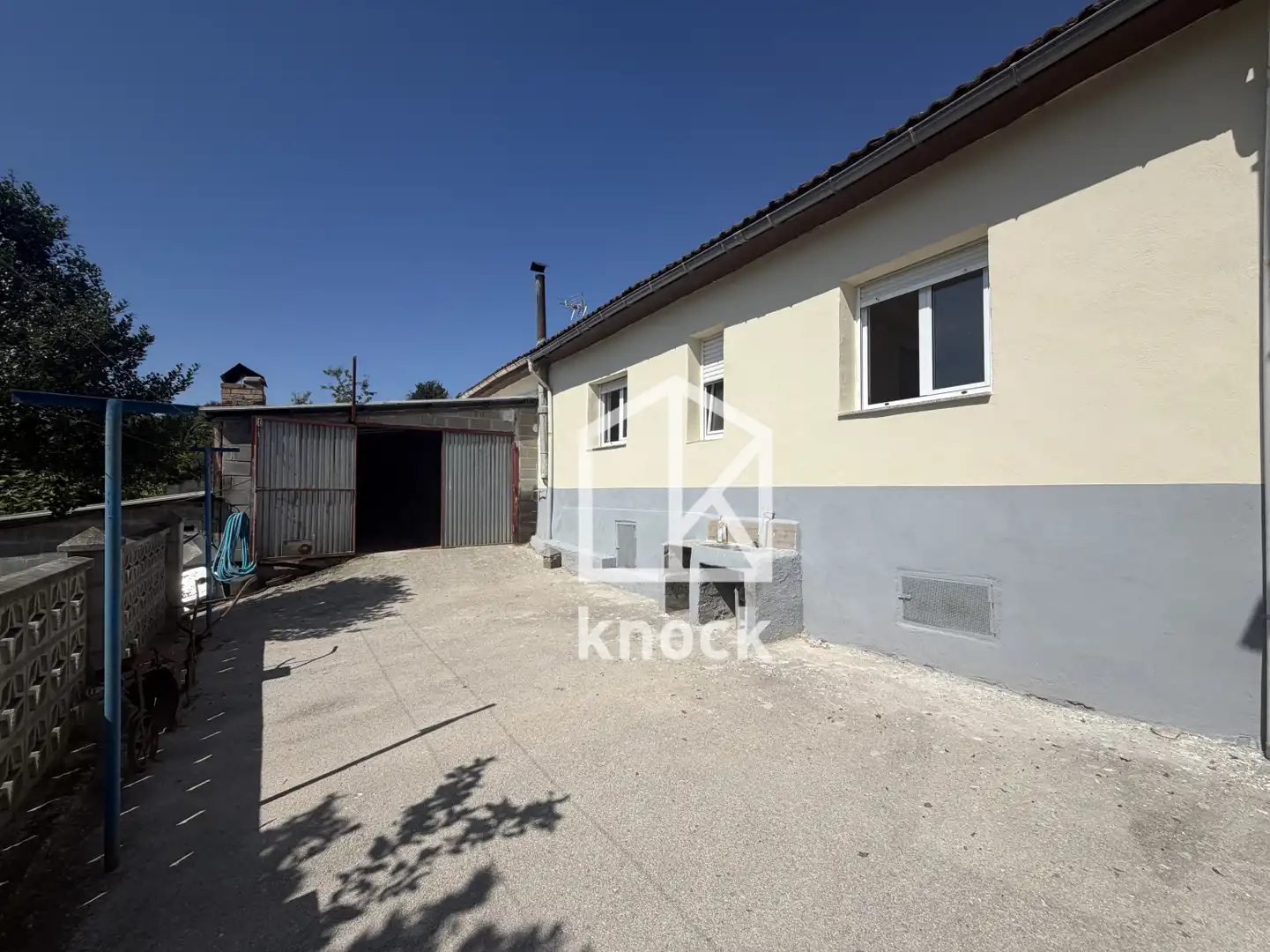Vista exterior de Casa adosada en venta en Langreo con Calefacción y Terraza