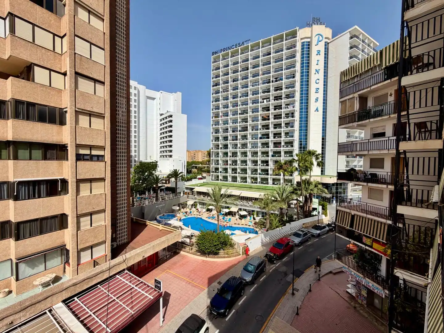 Vista exterior de Piso en venta en Benidorm con Terraza