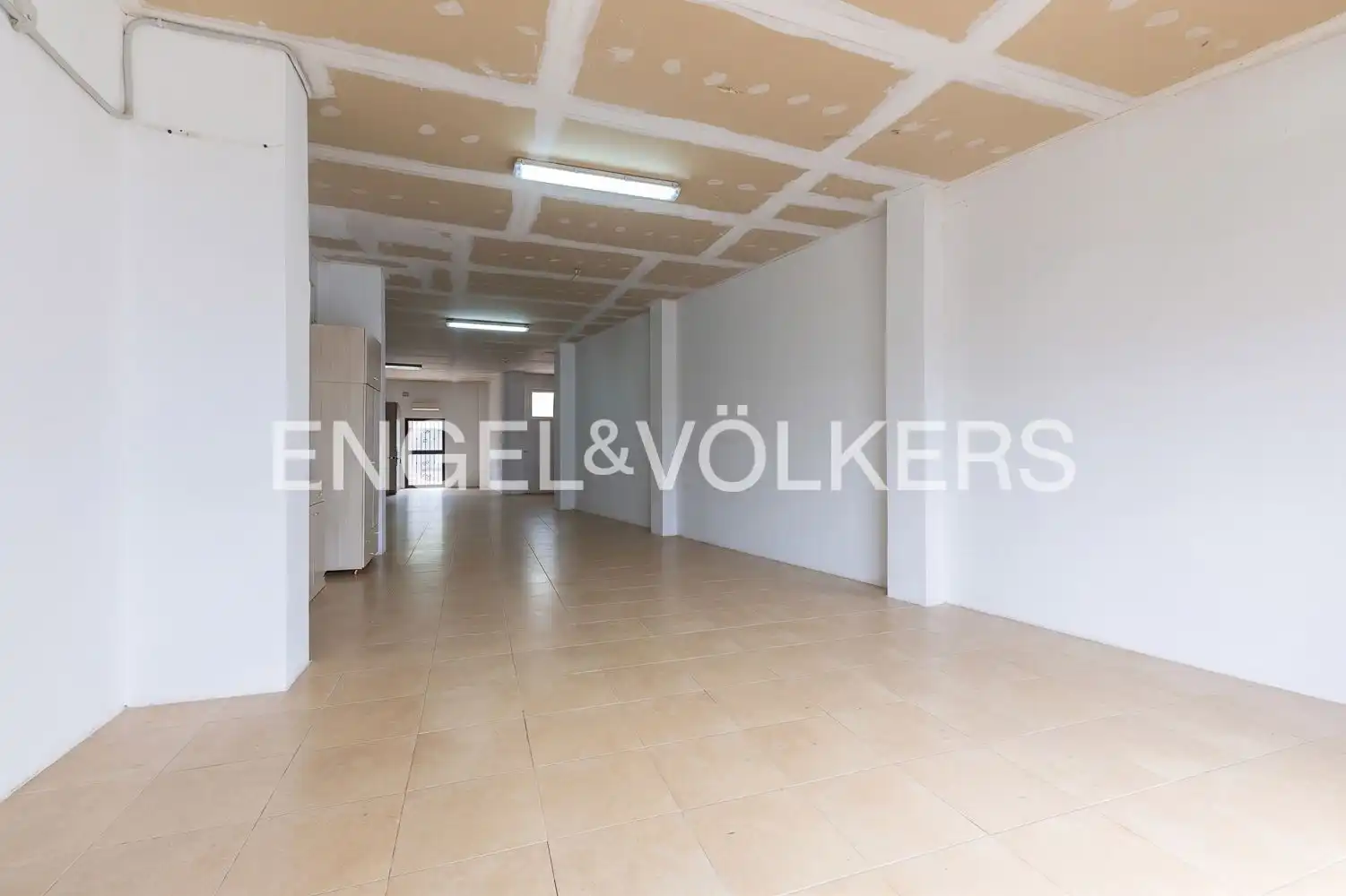 Wohnung zum Verkauf in Valencia mit Klimaanlage, Heizung und Terrasse