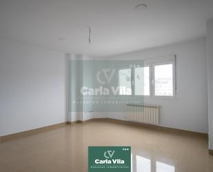 Living room of Duplex for sale in Lugo Capital  with Heating, Parquet flooring and Terrace