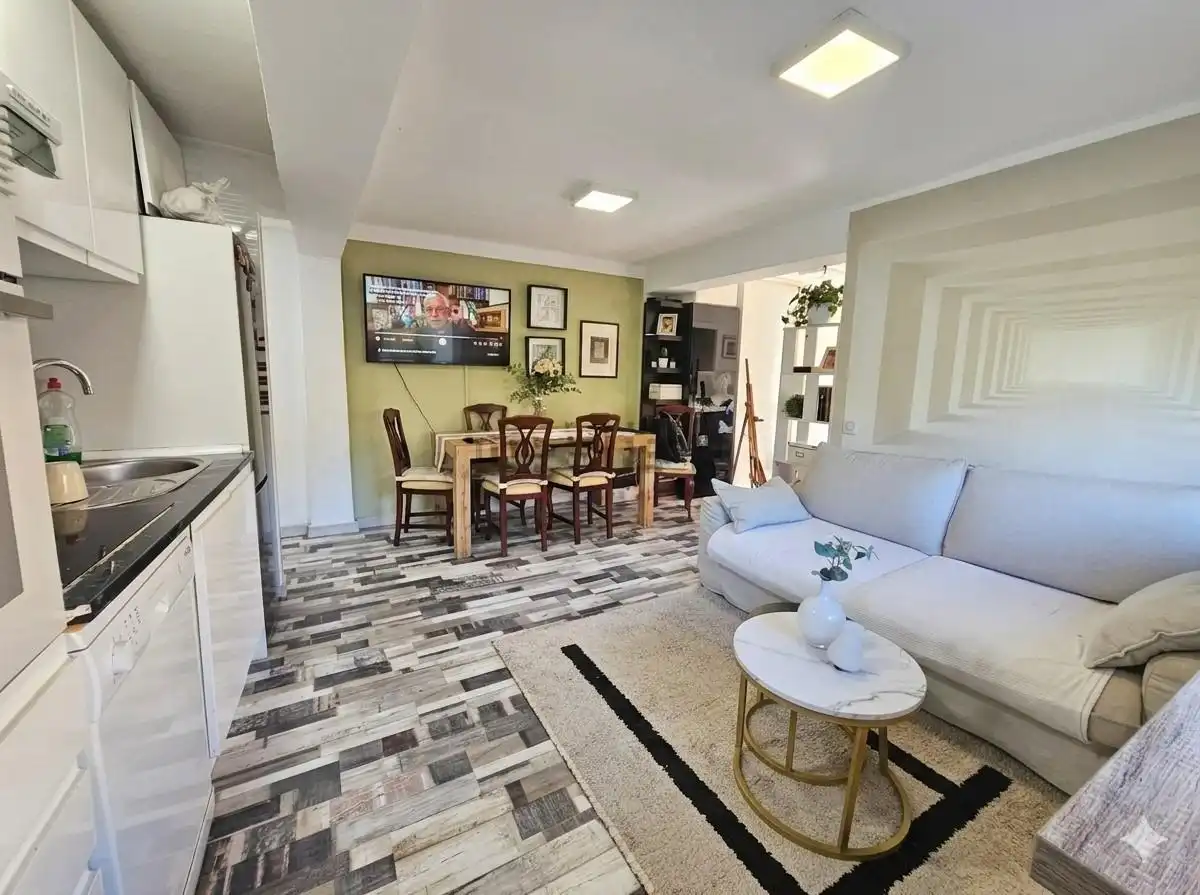 Living room of Attic for sale in Madrid  with Air Conditioner