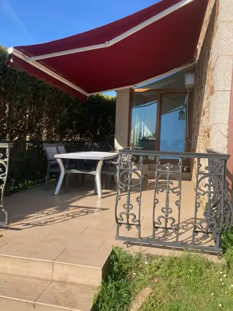 Terraza de Casa o chalet en venta en Carballo con Calefacción, Jardín privado y Parquet