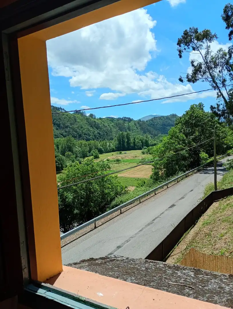 Vista exterior de Casa adosada en venta en Pravia con Calefacción, Terraza y Trastero