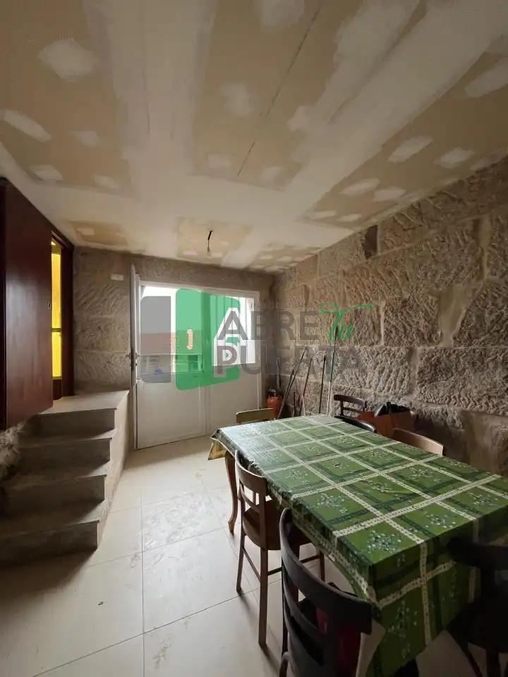Casa o chalet en venta en Vilar de Barrio con Calefacción, Jardín privado y Amueblado