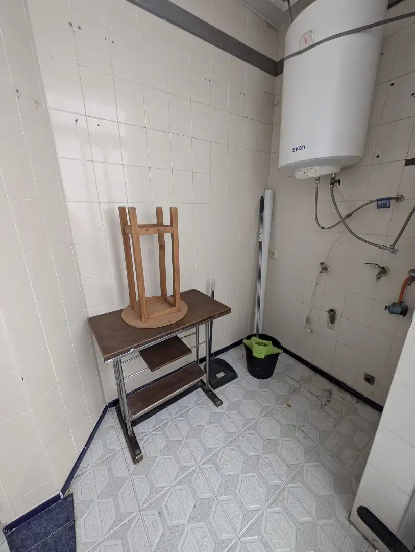 Baño de Piso en venta en Lucena con Aire acondicionado y Balcón