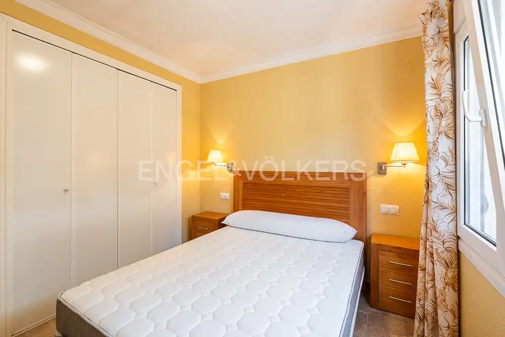 Bedroom of Houses for sale in Oliva  with Air Conditioner, Heating and Private garden