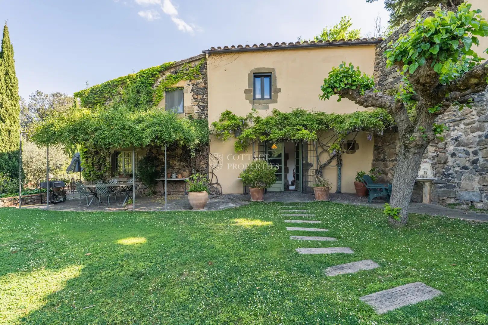 Garden of Country homes for sale in Foixà  with Air Conditioner, Private garden and Swimming Pool