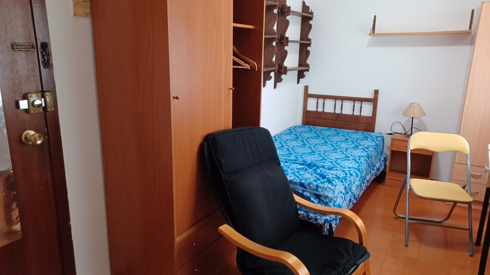 Bedroom of Flat to rent in Santiago de Compostela   with Furnished and Pets allowed