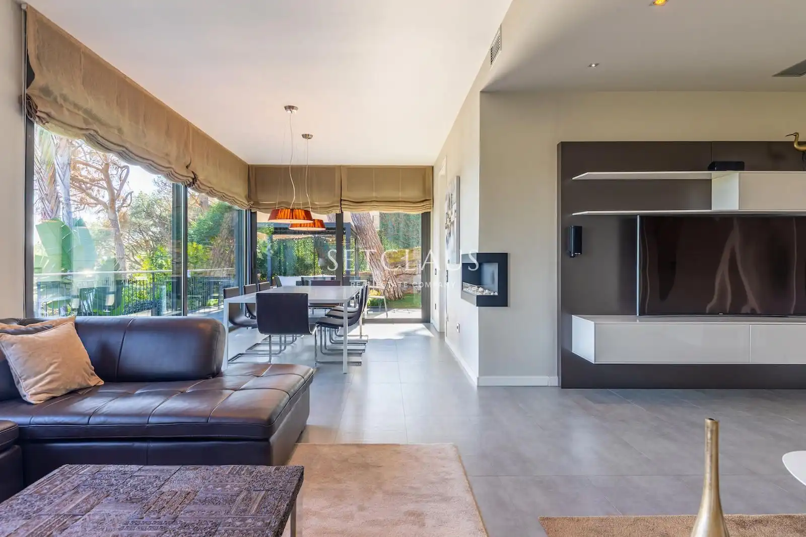 Sala d'estar de Casa o xalet en venda en Premià de Dalt amb Aire condicionat, Calefacció i Jardí privat