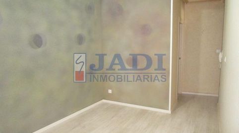 Foto 2 de Piso en venta en Valdepeñas, Ciudad Real