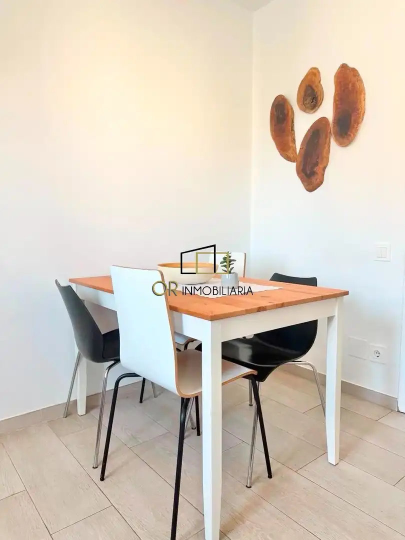 Comedor de Piso en venta en Vilanova i la Geltrú con Calefacción, Parquet y Terraza