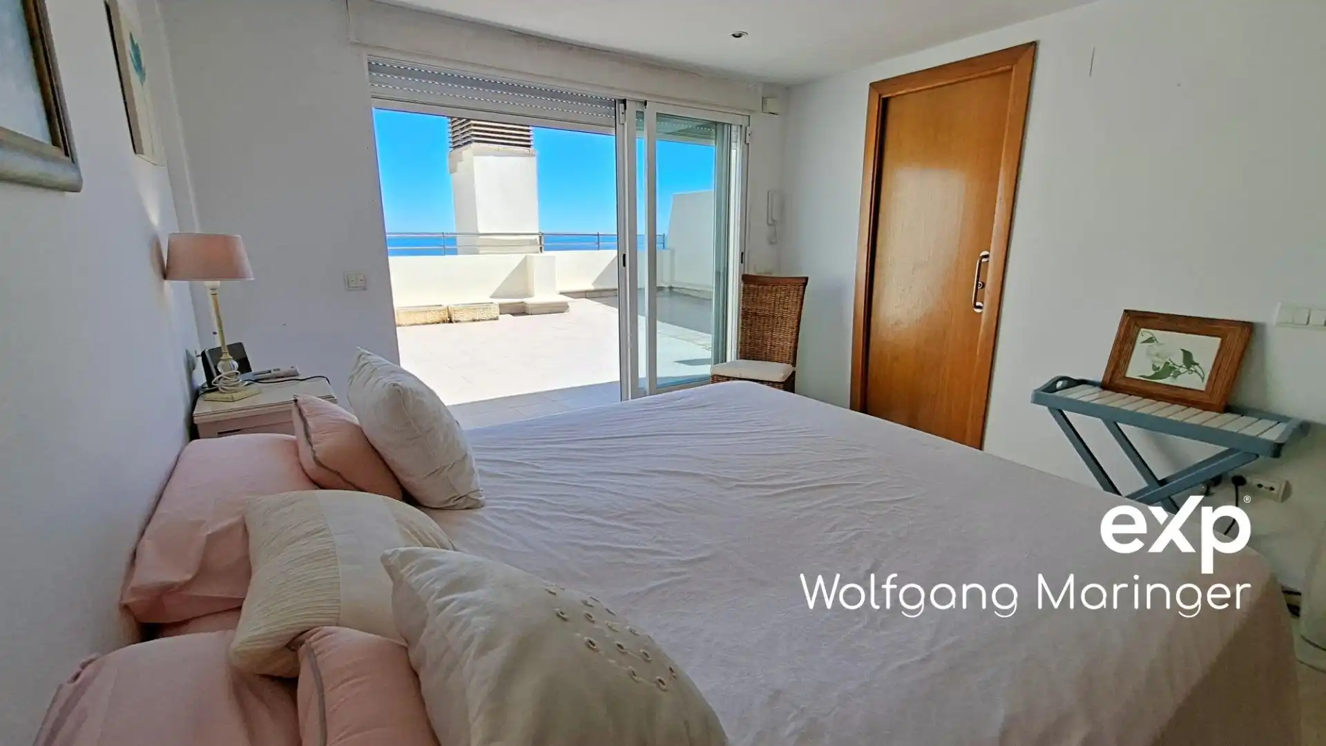 Bedroom of Attic for sale in Oliva  with Air Conditioner, Heating and Private garden