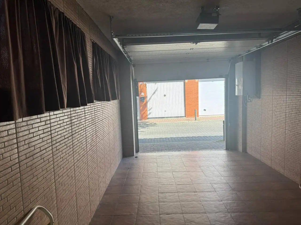 Parking of Houses for rent in Alcalá de Henares  with Air Conditioner, Heating and Private garden